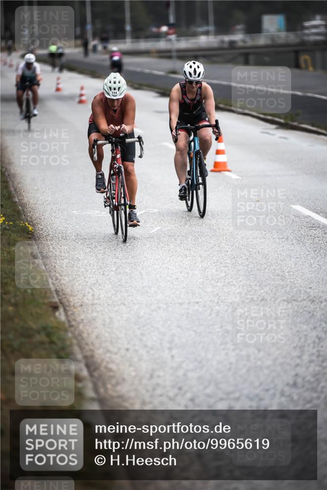 16.08.2026 - KN Förde Triathlon 2026 H.Heesch http://msf.ph/oto/9965619 16.08.2026 09:24:41 Radfahren 124, 158, 162 meine-sportfotos.de