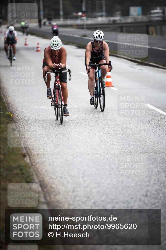 16.08.2026 - KN Förde Triathlon 2026 H.Heesch http://msf.ph/oto/9965620 16.08.2026 09:24:41 Radfahren 124, 158, 162 meine-sportfotos.de
