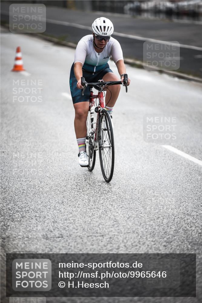 16.08.2026 - KN Förde Triathlon 2026 H.Heesch http://msf.ph/oto/9965646 16.08.2026 09:24:45 Radfahren 124, 138, 158, 162, 189 meine-sportfotos.de