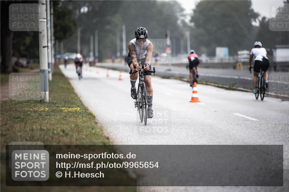 16.08.2026 - KN Förde Triathlon 2026 H.Heesch http://msf.ph/oto/9965654 16.08.2026 09:24:58 Radfahren 135, 156, 168, 172 meine-sportfotos.de