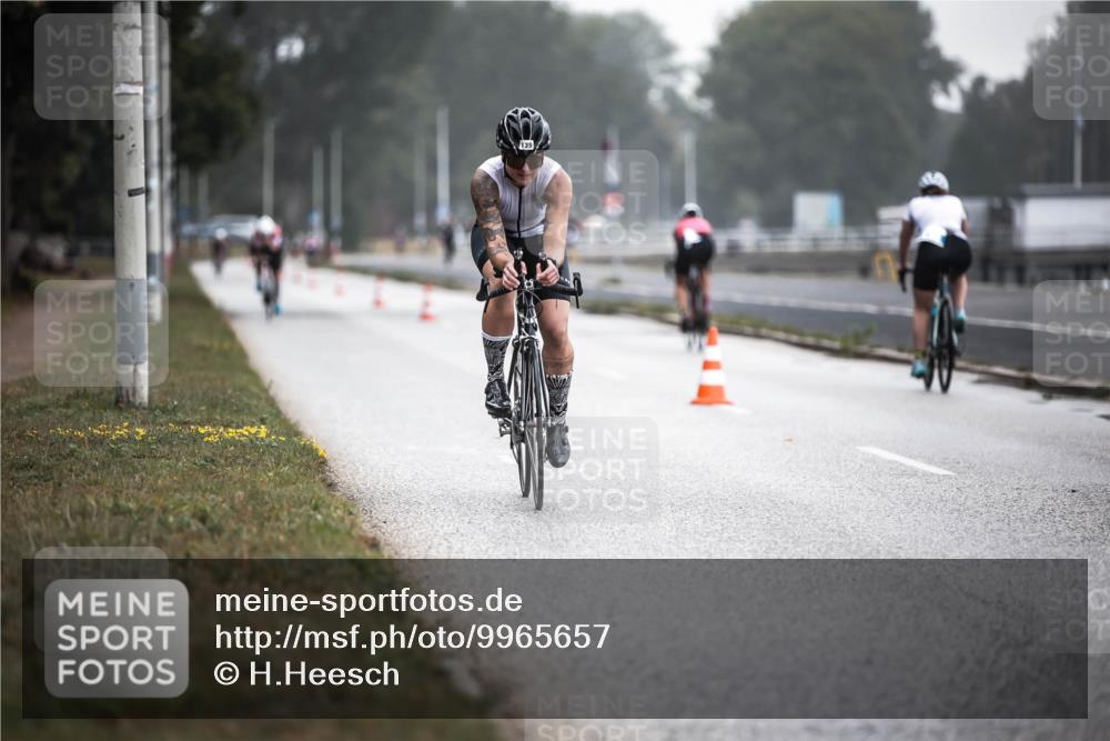 16.08.2026 - KN Förde Triathlon 2026 H.Heesch http://msf.ph/oto/9965657 16.08.2026 09:24:58 Radfahren 135, 156, 168, 172 meine-sportfotos.de