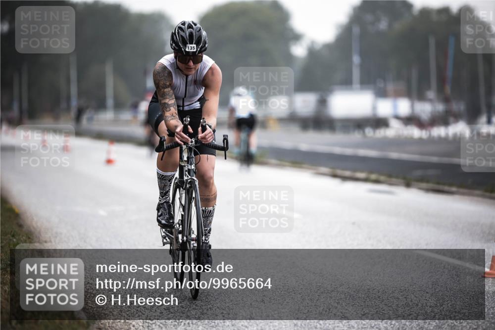 16.08.2026 - KN Förde Triathlon 2026 H.Heesch http://msf.ph/oto/9965664 16.08.2026 09:24:59 Radfahren 135, 156, 168 meine-sportfotos.de