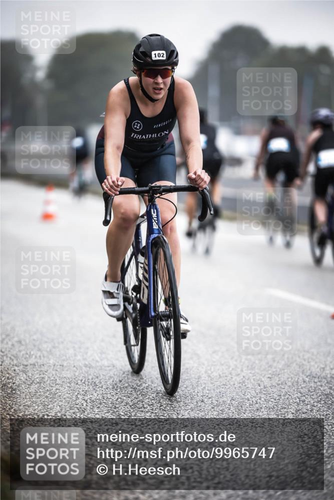16.08.2026 - KN Förde Triathlon 2026 H.Heesch http://msf.ph/oto/9965747 16.08.2026 09:25:30 Radfahren 102, 150, 164, 169, 170, 191, 193, 198 meine-sportfotos.de