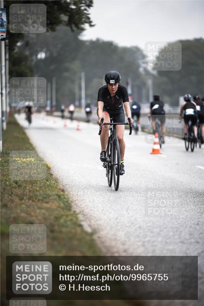 16.08.2026 - KN Förde Triathlon 2026 H.Heesch http://msf.ph/oto/9965755 16.08.2026 09:25:32 Radfahren 102, 150, 170, 191, 193, 198 meine-sportfotos.de