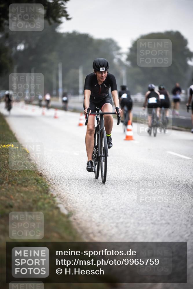 16.08.2026 - KN Förde Triathlon 2026 H.Heesch http://msf.ph/oto/9965759 16.08.2026 09:25:32 Radfahren 102, 150, 170, 191, 193, 198 meine-sportfotos.de