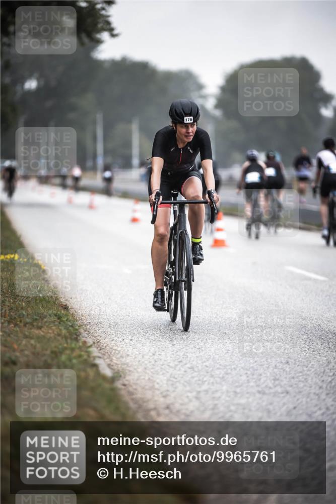 16.08.2026 - KN Förde Triathlon 2026 H.Heesch http://msf.ph/oto/9965761 16.08.2026 09:25:32 Radfahren 102, 150, 170, 191, 193, 198 meine-sportfotos.de