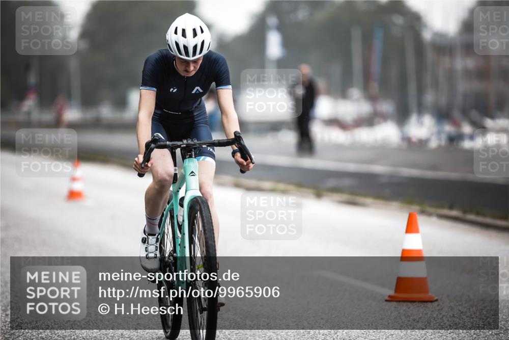 16.08.2026 - KN Förde Triathlon 2026 H.Heesch http://msf.ph/oto/9965906 16.08.2026 09:26:54 Radfahren 175, 197, 212 meine-sportfotos.de