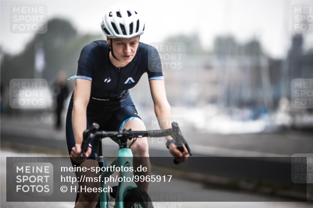 16.08.2026 - KN Förde Triathlon 2026 H.Heesch http://msf.ph/oto/9965917 16.08.2026 09:26:55 Radfahren 175, 197, 212 meine-sportfotos.de
