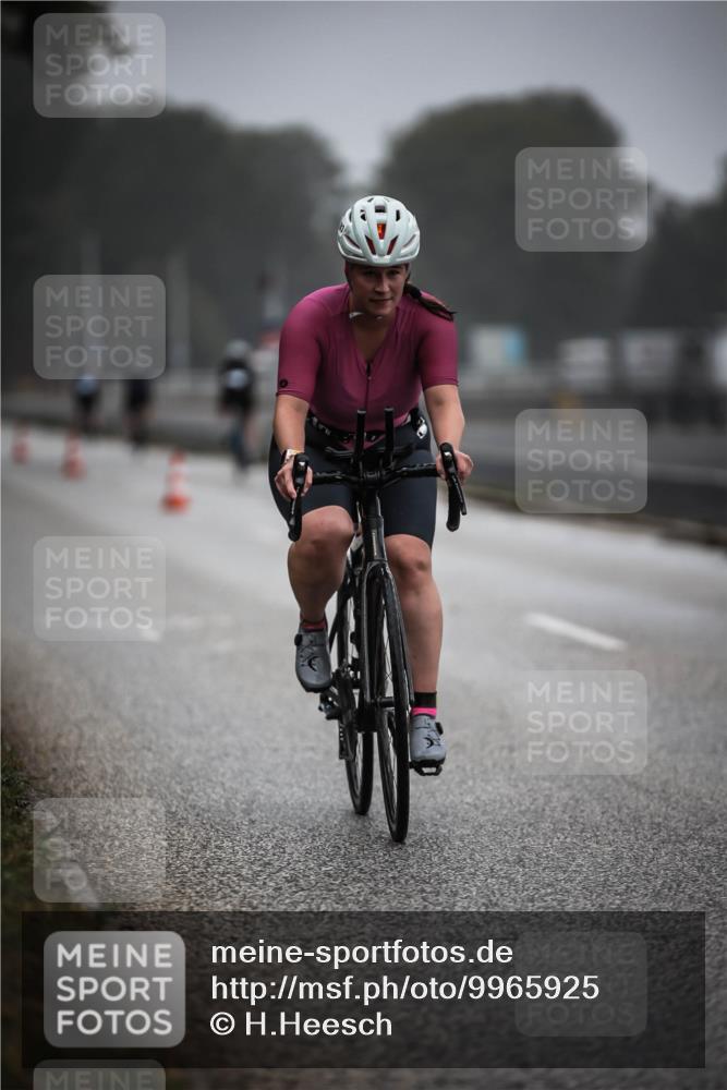16.08.2026 - KN Förde Triathlon 2026 H.Heesch http://msf.ph/oto/9965925 16.08.2026 09:27:19 Radfahren 126, 177, 183 meine-sportfotos.de