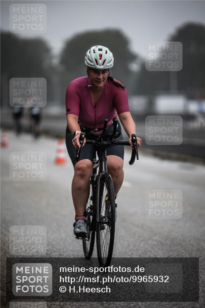 16.08.2026 - KN Förde Triathlon 2026 H.Heesch http://msf.ph/oto/9965932 16.08.2026 09:27:19 Radfahren 126, 177, 183 meine-sportfotos.de