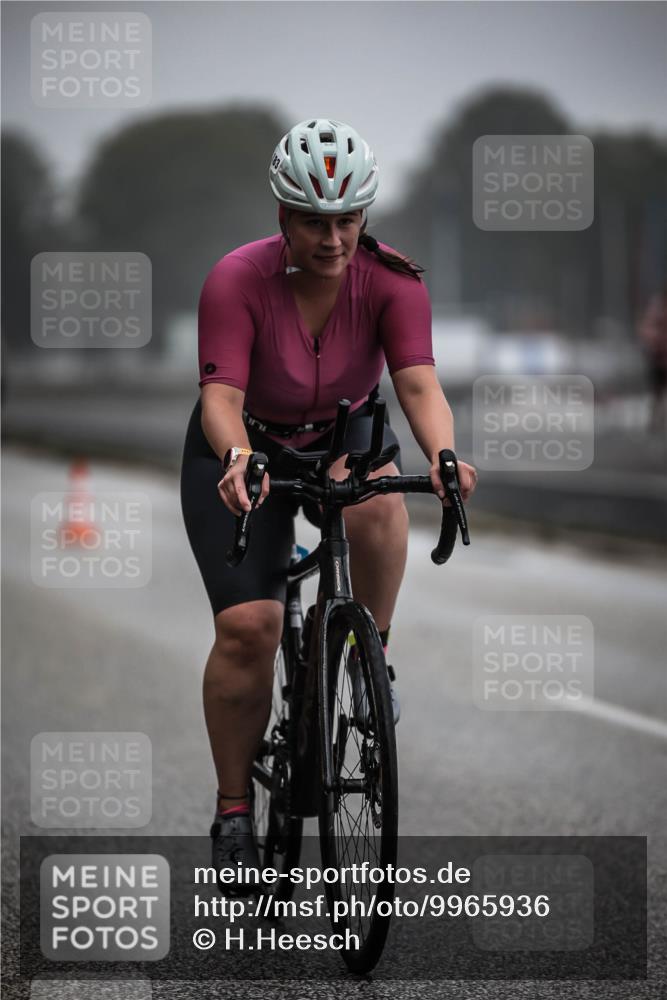 16.08.2026 - KN Förde Triathlon 2026 H.Heesch http://msf.ph/oto/9965936 16.08.2026 09:27:19 Radfahren 126, 177, 183 meine-sportfotos.de