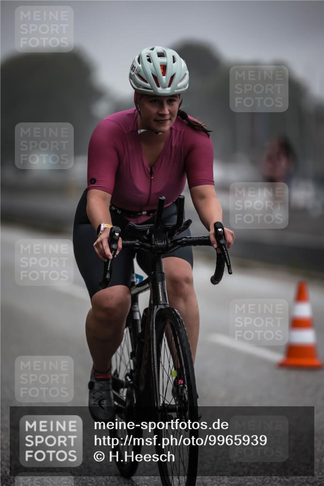 16.08.2026 - KN Förde Triathlon 2026 H.Heesch http://msf.ph/oto/9965939 16.08.2026 09:27:19 Radfahren 126, 177, 183 meine-sportfotos.de