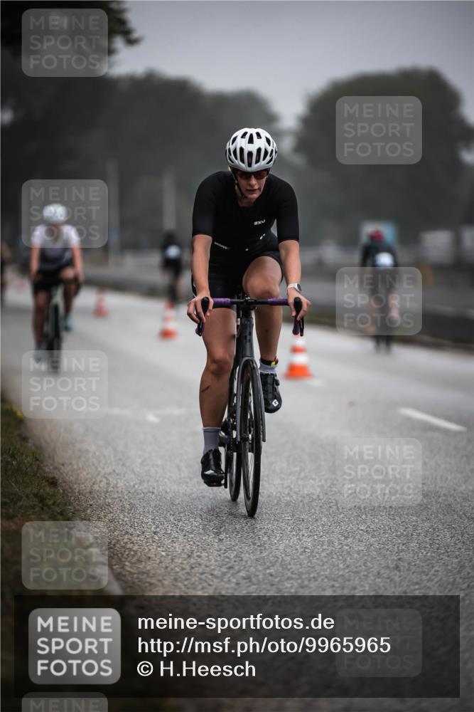 16.08.2026 - KN Förde Triathlon 2026 H.Heesch http://msf.ph/oto/9965965 16.08.2026 09:27:29 Radfahren 119, 121, 138, 171, 172, 176, 180, 189 meine-sportfotos.de