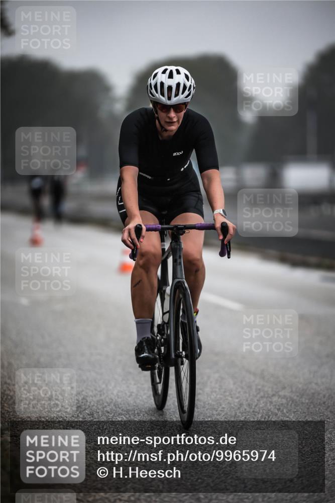 16.08.2026 - KN Förde Triathlon 2026 H.Heesch http://msf.ph/oto/9965974 16.08.2026 09:27:29 Radfahren 119, 121, 138, 171, 172, 176, 180, 189 meine-sportfotos.de
