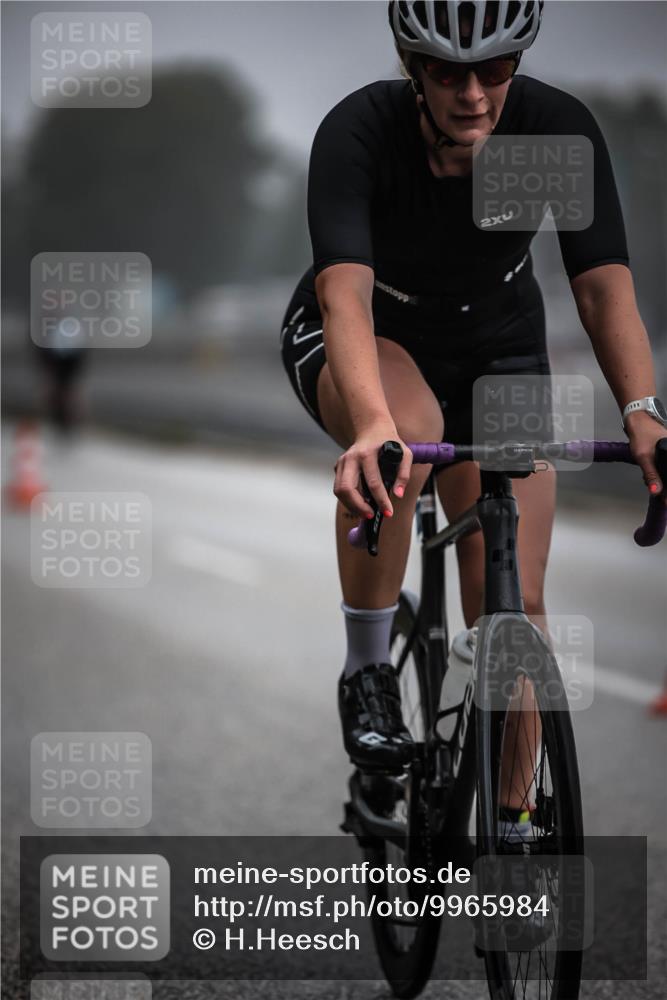 16.08.2026 - KN Förde Triathlon 2026 H.Heesch http://msf.ph/oto/9965984 16.08.2026 09:27:30 Radfahren 119, 121, 138, 171, 172, 176, 180, 189, 230 meine-sportfotos.de