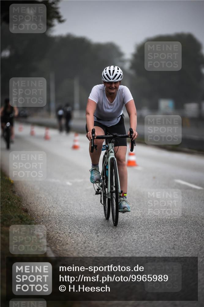 16.08.2026 - KN Förde Triathlon 2026 H.Heesch http://msf.ph/oto/9965989 16.08.2026 09:27:31 Radfahren 119, 121, 138, 171, 172, 176, 180, 230 meine-sportfotos.de