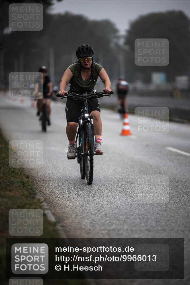 16.08.2026 - KN Förde Triathlon 2026 H.Heesch http://msf.ph/oto/9966013 16.08.2026 09:27:37 Radfahren 108, 156, 171, 205, 230 meine-sportfotos.de