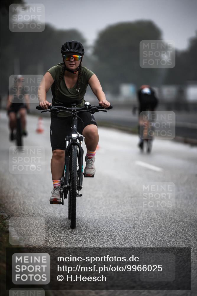 16.08.2026 - KN Förde Triathlon 2026 H.Heesch http://msf.ph/oto/9966025 16.08.2026 09:27:37 Radfahren 108, 156, 171, 205, 230 meine-sportfotos.de