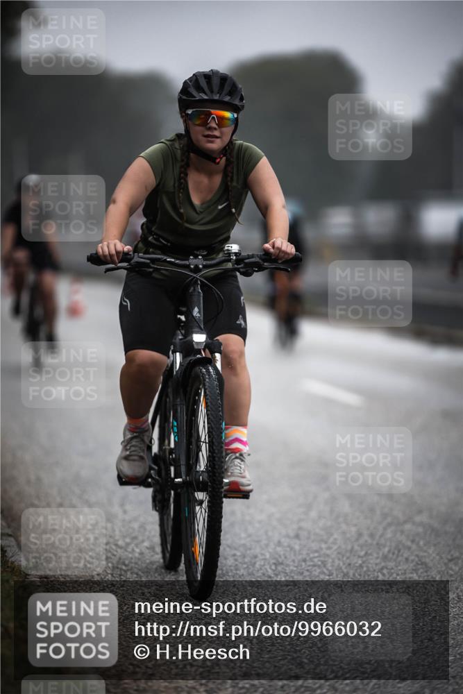 16.08.2026 - KN Förde Triathlon 2026 H.Heesch http://msf.ph/oto/9966032 16.08.2026 09:27:38 Radfahren 108, 156, 205, 230 meine-sportfotos.de