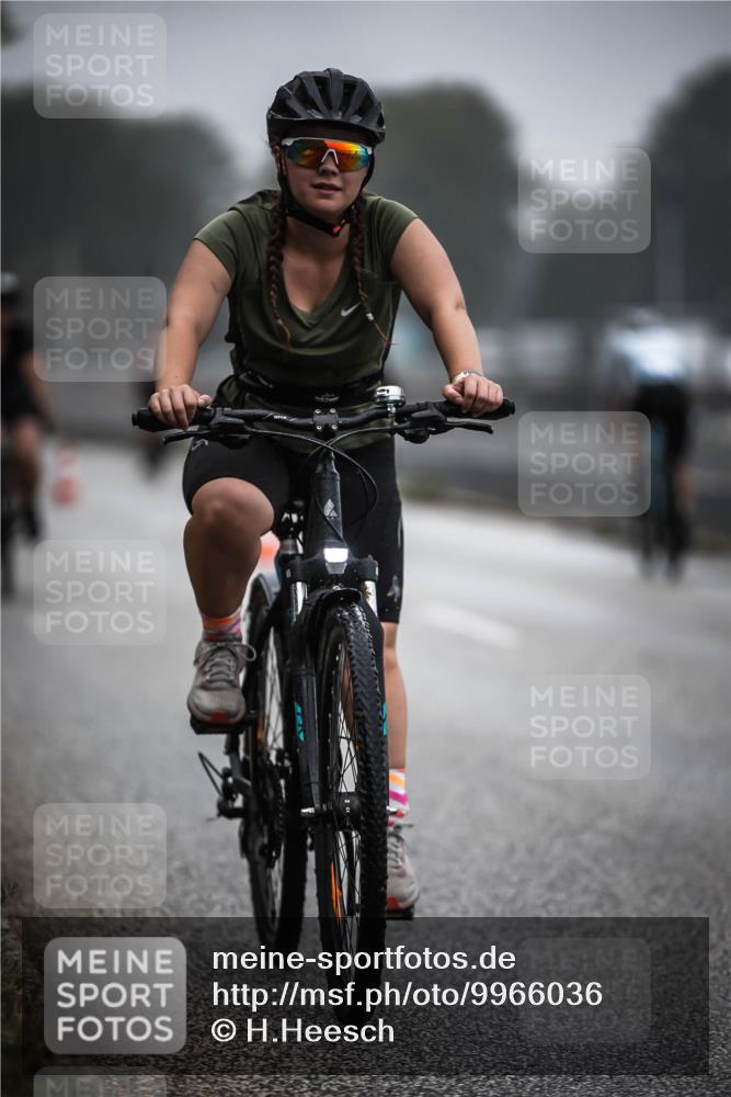 16.08.2026 - KN Förde Triathlon 2026 H.Heesch http://msf.ph/oto/9966036 16.08.2026 09:27:38 Radfahren 108, 156, 205, 230 meine-sportfotos.de