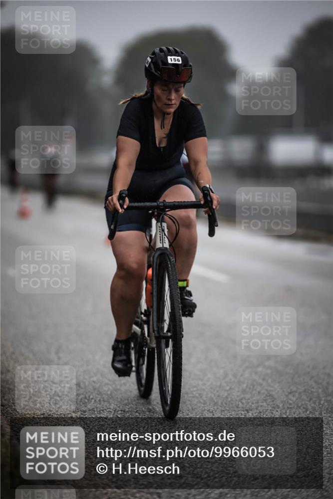 16.08.2026 - KN Förde Triathlon 2026 H.Heesch http://msf.ph/oto/9966053 16.08.2026 09:27:40 Radfahren 108, 156, 179, 205 meine-sportfotos.de