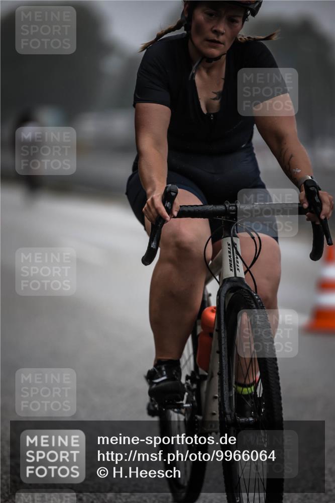 16.08.2026 - KN Förde Triathlon 2026 H.Heesch http://msf.ph/oto/9966064 16.08.2026 09:27:41 Radfahren 108, 156, 179, 205 meine-sportfotos.de