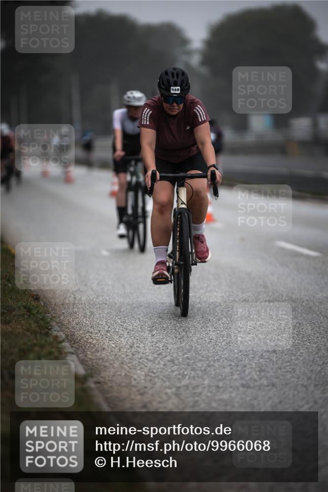 16.08.2026 - KN Förde Triathlon 2026 H.Heesch http://msf.ph/oto/9966068 16.08.2026 09:27:49 Radfahren 115, 142, 168, 187, 204 meine-sportfotos.de
