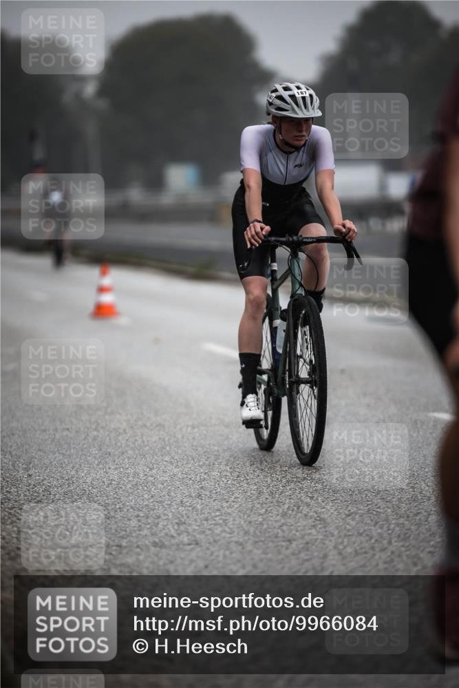 16.08.2026 - KN Förde Triathlon 2026 H.Heesch http://msf.ph/oto/9966084 16.08.2026 09:27:50 Radfahren 115, 142, 168, 186, 187, 204 meine-sportfotos.de