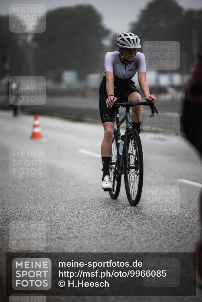 16.08.2026 - KN Förde Triathlon 2026 H.Heesch http://msf.ph/oto/9966085 16.08.2026 09:27:50 Radfahren 115, 142, 168, 186, 187, 204 meine-sportfotos.de