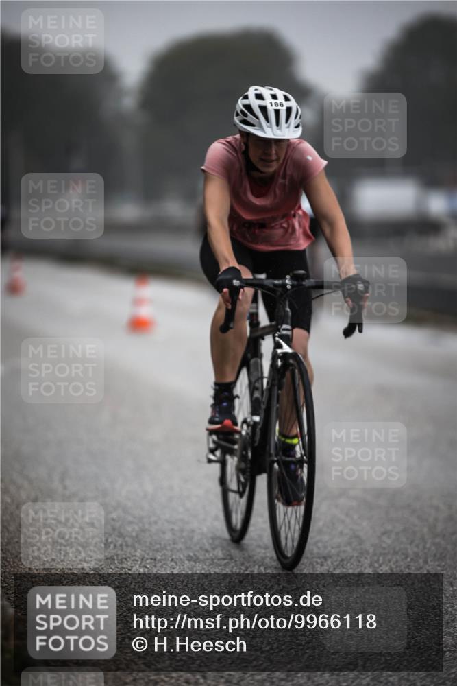 16.08.2026 - KN Förde Triathlon 2026 H.Heesch http://msf.ph/oto/9966118 16.08.2026 09:27:55 Radfahren 115, 142, 166, 178, 186 meine-sportfotos.de