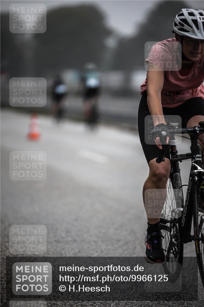 16.08.2026 - KN Förde Triathlon 2026 H.Heesch http://msf.ph/oto/9966125 16.08.2026 09:27:55 Radfahren 115, 142, 166, 178, 186 meine-sportfotos.de