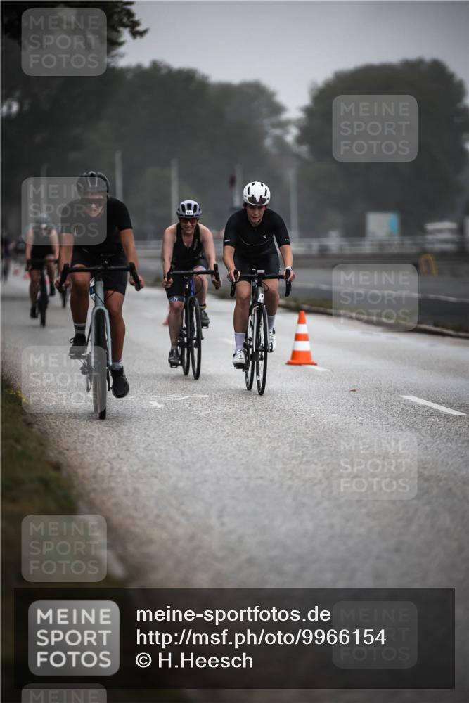 16.08.2026 - KN Förde Triathlon 2026 H.Heesch http://msf.ph/oto/9966154 16.08.2026 09:27:59 Radfahren 103, 110, 113, 114, 146, 164, 166, 174, 178, 192, 239 meine-sportfotos.de