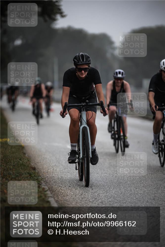 16.08.2026 - KN Förde Triathlon 2026 H.Heesch http://msf.ph/oto/9966162 16.08.2026 09:28:01 Radfahren 103, 110, 113, 114, 146, 164, 166, 174, 178, 192, 194, 239 meine-sportfotos.de