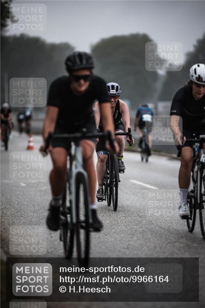 16.08.2026 - KN Förde Triathlon 2026 H.Heesch http://msf.ph/oto/9966164 16.08.2026 09:28:01 Radfahren 103, 110, 113, 114, 146, 164, 166, 174, 178, 192, 194, 239 meine-sportfotos.de
