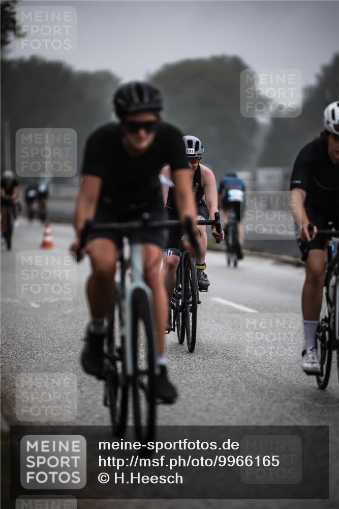 16.08.2026 - KN Förde Triathlon 2026 H.Heesch http://msf.ph/oto/9966165 16.08.2026 09:28:01 Radfahren 103, 110, 113, 114, 146, 164, 166, 174, 178, 192, 194, 239 meine-sportfotos.de