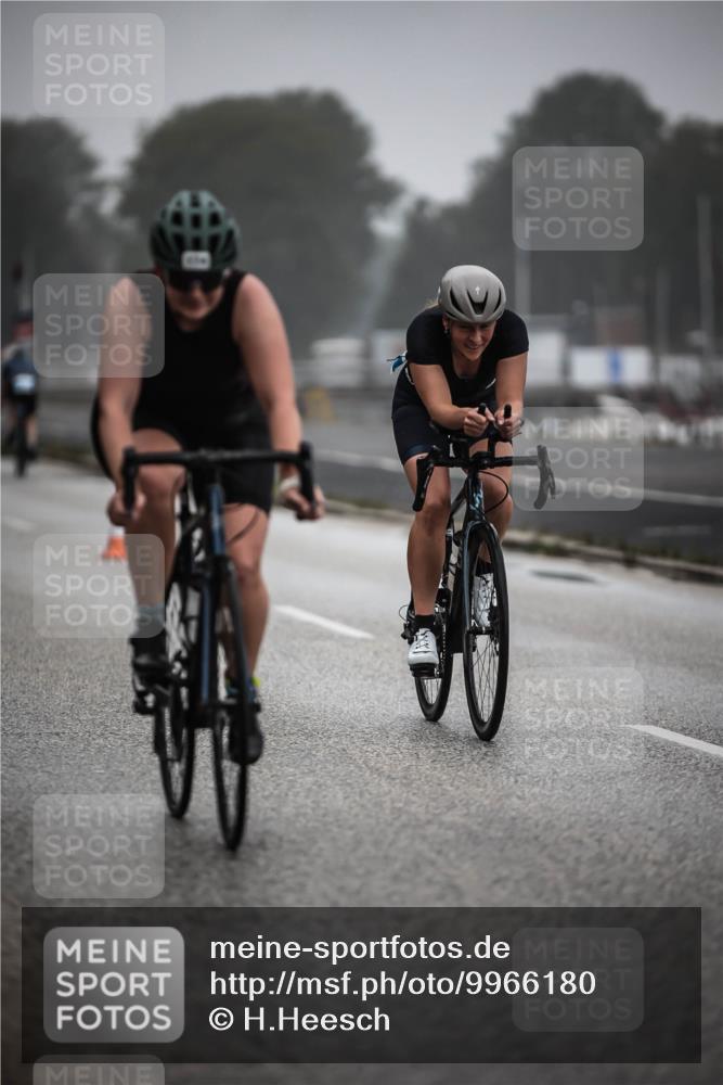 16.08.2026 - KN Förde Triathlon 2026 H.Heesch http://msf.ph/oto/9966180 16.08.2026 09:28:04 Radfahren 103, 110, 113, 114, 146, 164, 174, 190, 192, 194, 198, 239 meine-sportfotos.de