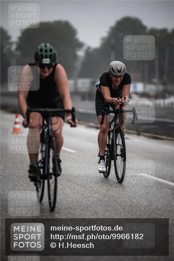 16.08.2026 - KN Förde Triathlon 2026 H.Heesch http://msf.ph/oto/9966182 16.08.2026 09:28:04 Radfahren 103, 110, 113, 114, 146, 164, 174, 190, 192, 194, 198, 239 meine-sportfotos.de