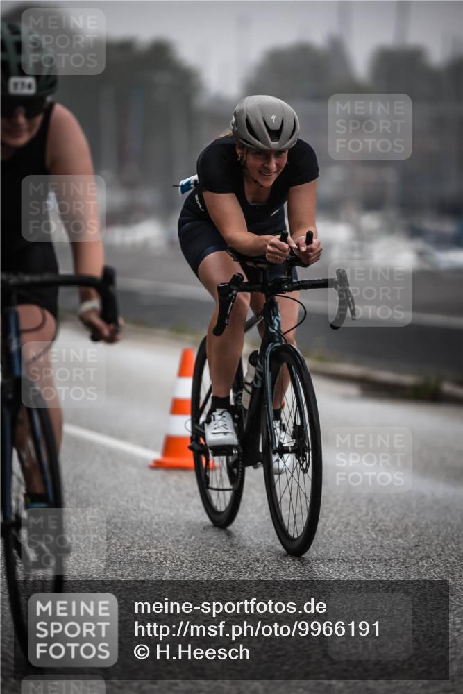 16.08.2026 - KN Förde Triathlon 2026 H.Heesch http://msf.ph/oto/9966191 16.08.2026 09:28:05 Radfahren 110, 113, 114, 146, 174, 190, 192, 194, 198, 239 meine-sportfotos.de
