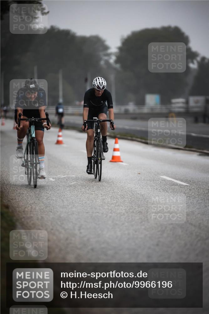 16.08.2026 - KN Förde Triathlon 2026 H.Heesch http://msf.ph/oto/9966196 16.08.2026 09:28:06 Radfahren 110, 113, 114, 146, 169, 174, 190, 194, 198, 225, 239 meine-sportfotos.de