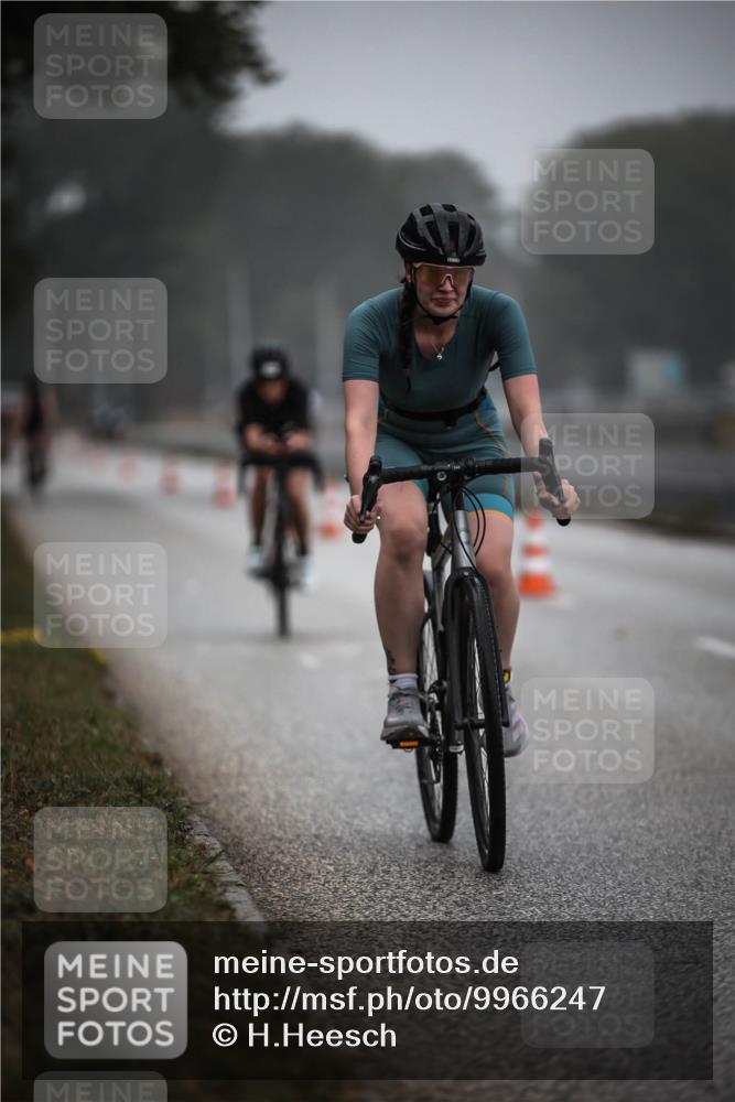 16.08.2026 - KN Förde Triathlon 2026 H.Heesch http://msf.ph/oto/9966247 16.08.2026 09:28:17 Radfahren 152, 191, 195, 214 meine-sportfotos.de