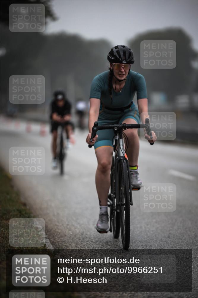 16.08.2026 - KN Förde Triathlon 2026 H.Heesch http://msf.ph/oto/9966251 16.08.2026 09:28:17 Radfahren 152, 191, 195, 214 meine-sportfotos.de