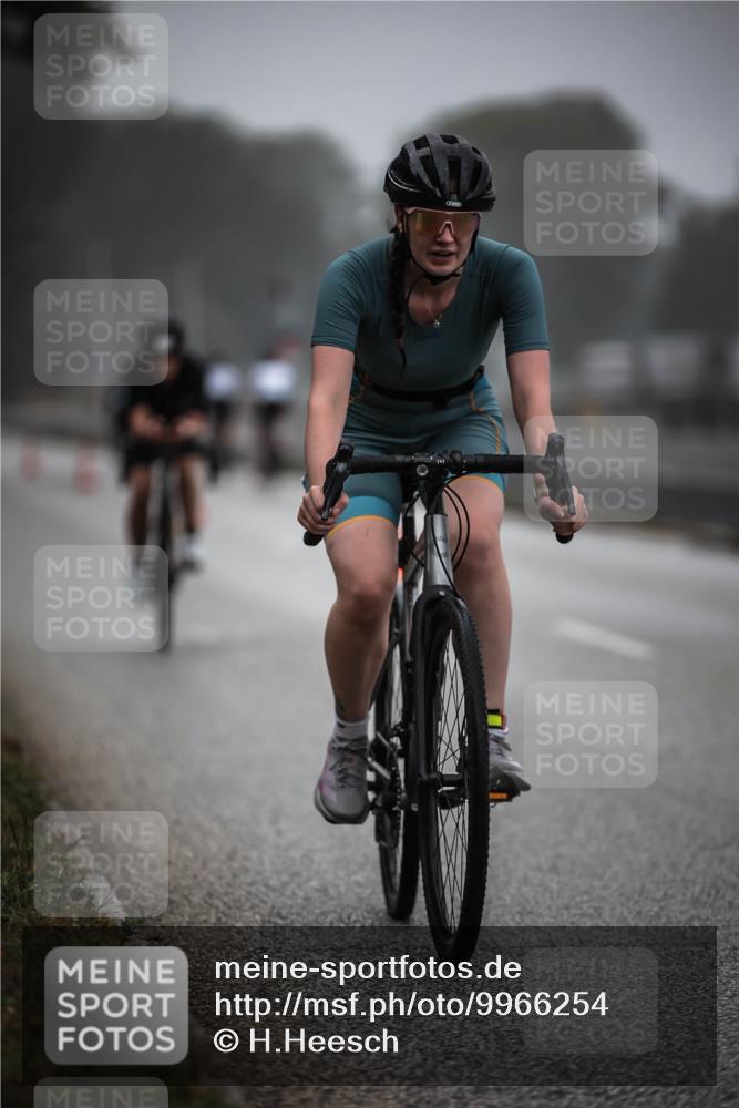 16.08.2026 - KN Förde Triathlon 2026 H.Heesch http://msf.ph/oto/9966254 16.08.2026 09:28:17 Radfahren 152, 191, 195, 214 meine-sportfotos.de