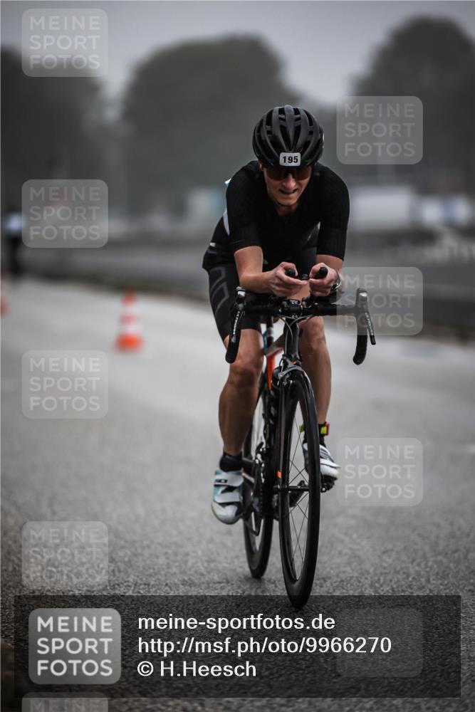 16.08.2026 - KN Förde Triathlon 2026 H.Heesch http://msf.ph/oto/9966270 16.08.2026 09:28:19 Radfahren 109, 152, 191, 195, 214 meine-sportfotos.de