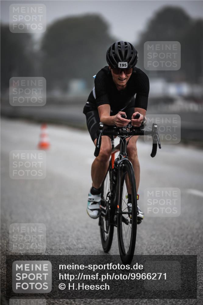 16.08.2026 - KN Förde Triathlon 2026 H.Heesch http://msf.ph/oto/9966271 16.08.2026 09:28:19 Radfahren 109, 152, 191, 195, 214 meine-sportfotos.de