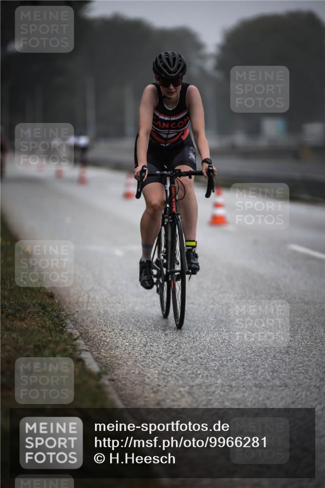16.08.2026 - KN Förde Triathlon 2026 H.Heesch http://msf.ph/oto/9966281 16.08.2026 09:28:23 Radfahren 109, 122 meine-sportfotos.de