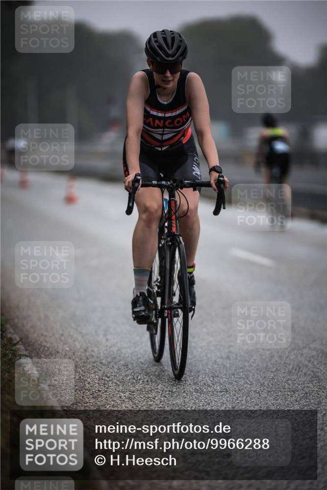 16.08.2026 - KN Förde Triathlon 2026 H.Heesch http://msf.ph/oto/9966288 16.08.2026 09:28:24 Radfahren 109, 122, 167 meine-sportfotos.de