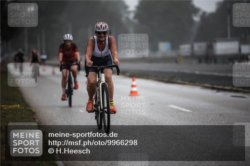 16.08.2026 - KN Förde Triathlon 2026 H.Heesch http://msf.ph/oto/9966298 16.08.2026 09:28:30 Radfahren 117, 139, 160, 163, 167 meine-sportfotos.de