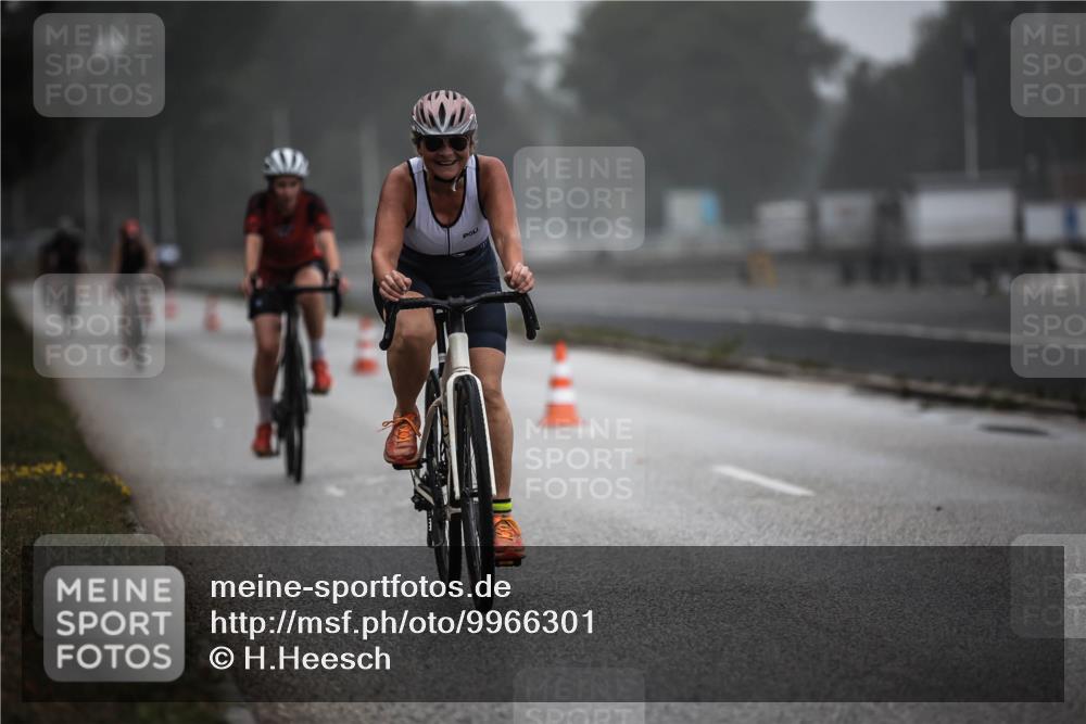 16.08.2026 - KN Förde Triathlon 2026 H.Heesch http://msf.ph/oto/9966301 16.08.2026 09:28:30 Radfahren 117, 139, 160, 163, 167 meine-sportfotos.de