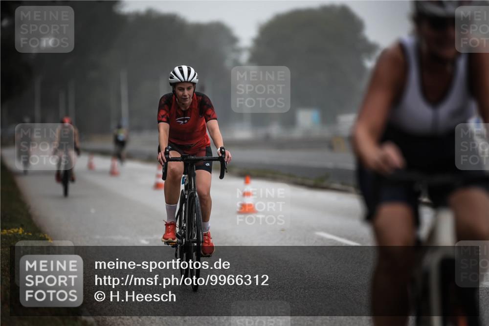 16.08.2026 - KN Förde Triathlon 2026 H.Heesch http://msf.ph/oto/9966312 16.08.2026 09:28:32 Radfahren 117, 139, 160, 163, 167, 200 meine-sportfotos.de