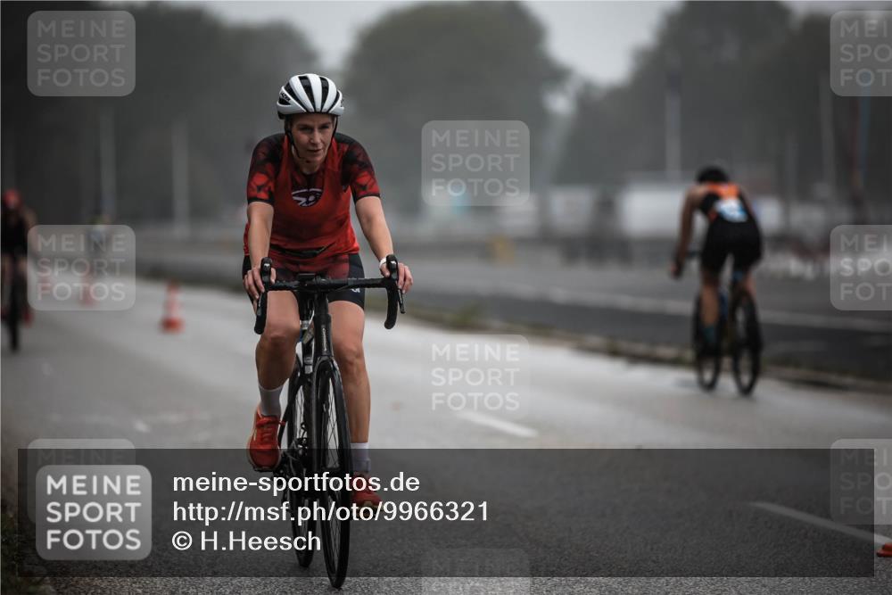 16.08.2026 - KN Förde Triathlon 2026 H.Heesch http://msf.ph/oto/9966321 16.08.2026 09:28:32 Radfahren 117, 139, 160, 163, 167, 200 meine-sportfotos.de